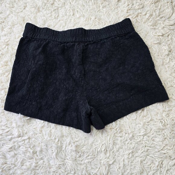 J. Crew  Black Slip On Textured Brocade Shorts, Size 4 - Picture 5 of 7